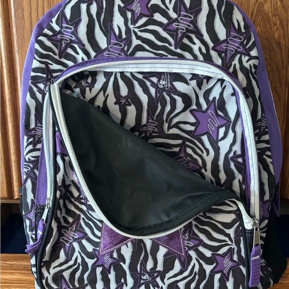 DISTINCTIVE BACKPACK with LOTS OF ROOM & LOTS OF STORAGE AREAS… - Picture 6 of 9